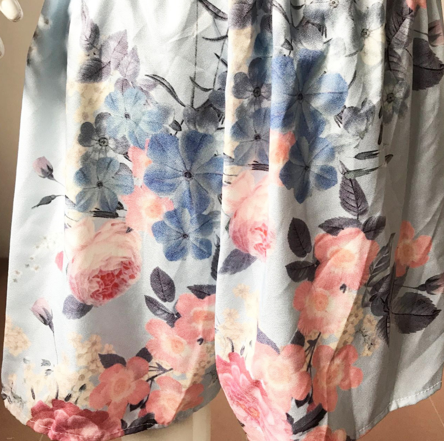 V-neck printed sling jumpsuit shorts