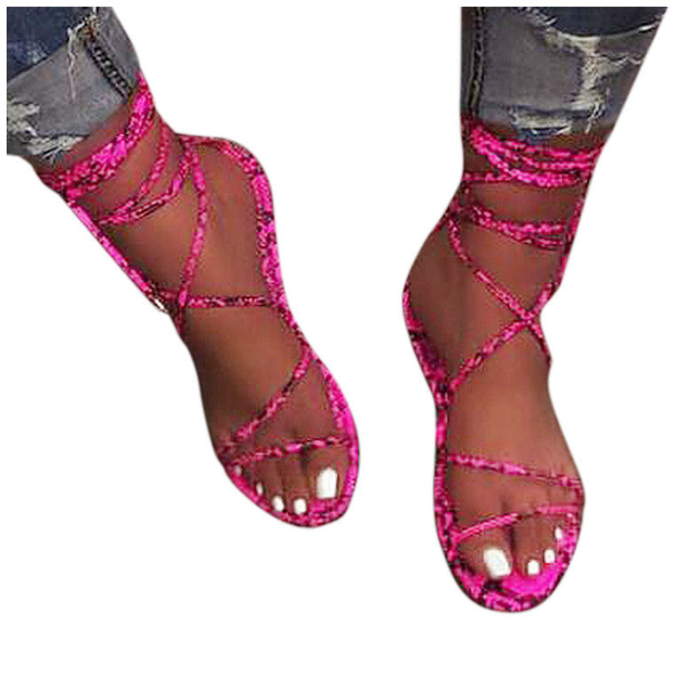 Fashionable snake strap sandals