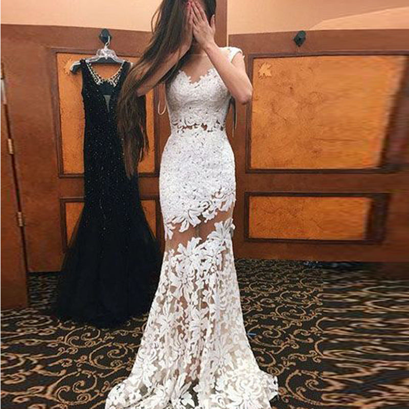 Fashion Sexy Lace Hollow Sleeveless Dress Long Skirt